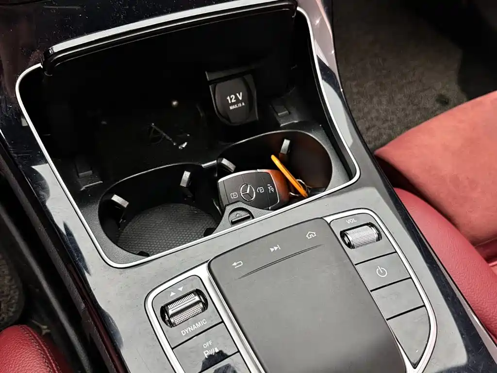 Mercedes-Benz C-Class 2019 — фото 16