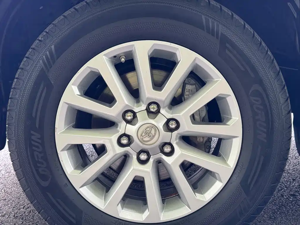Toyota Prado 2018 — фото 10