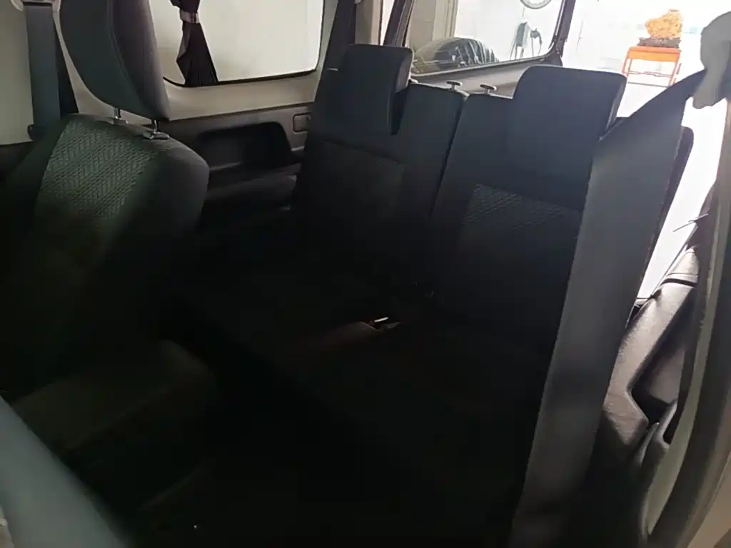 Suzuki Jimny 2015 — фото 17