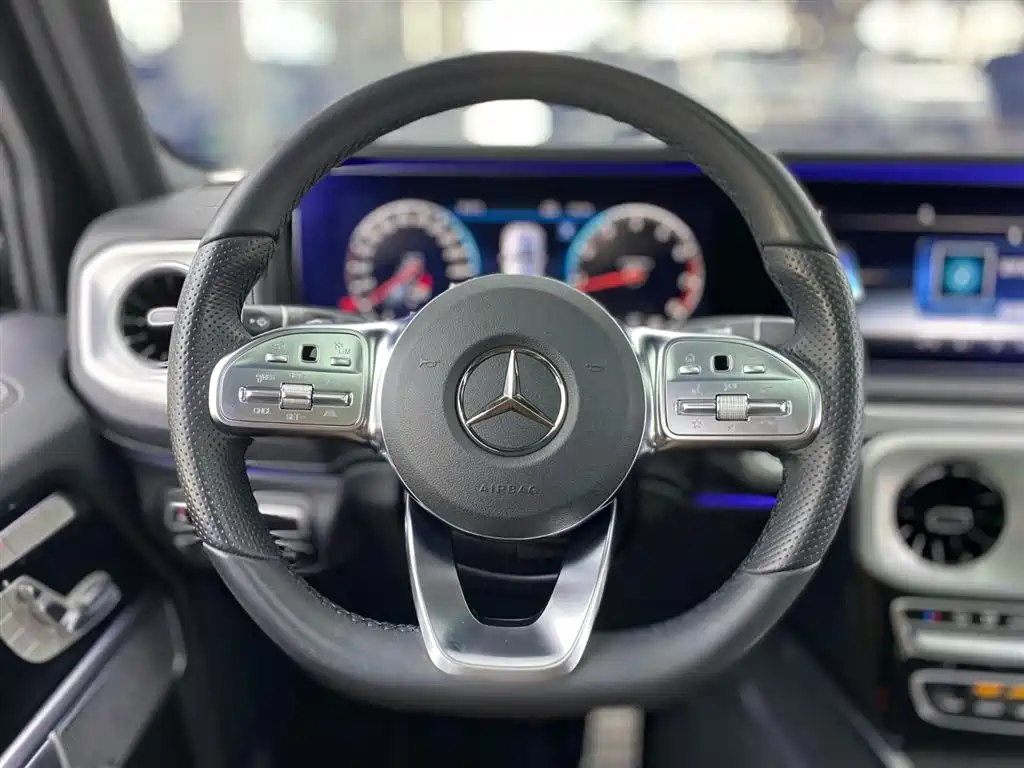 Mercedes-Benz G-Class 2022 — фото 13