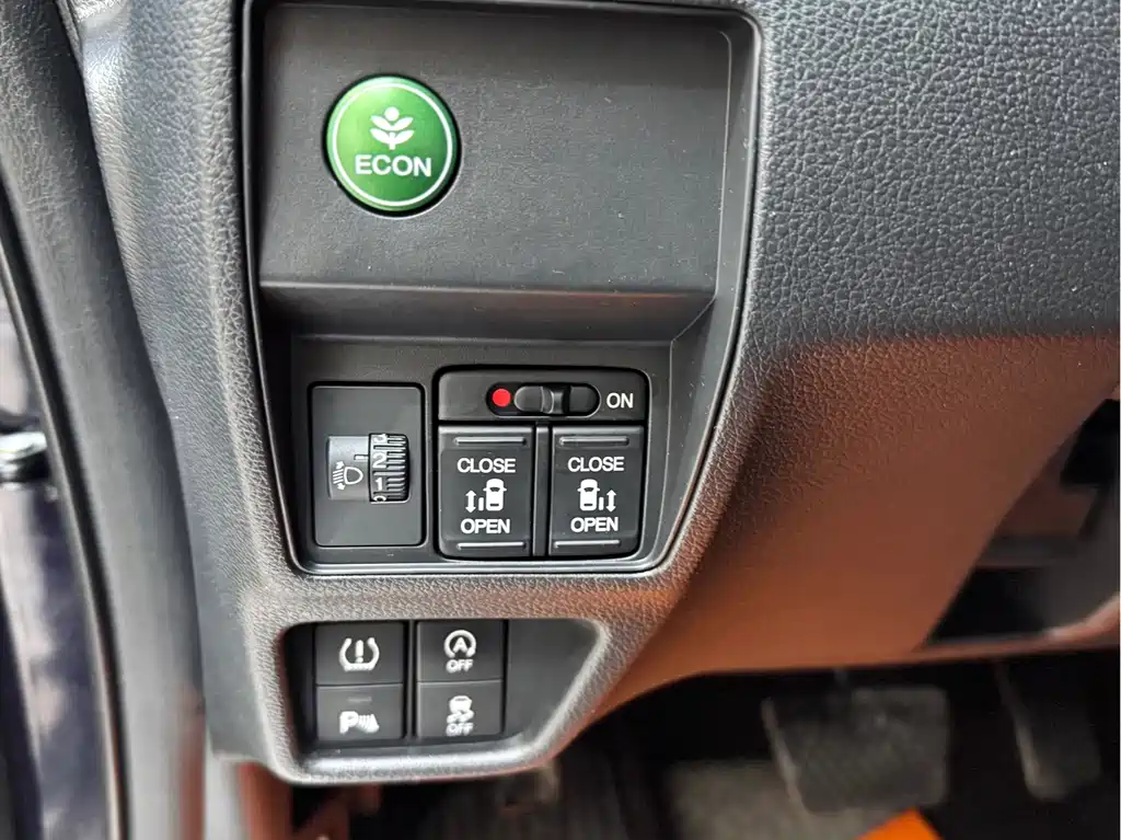 Honda Odyssey 2019 — фото 13