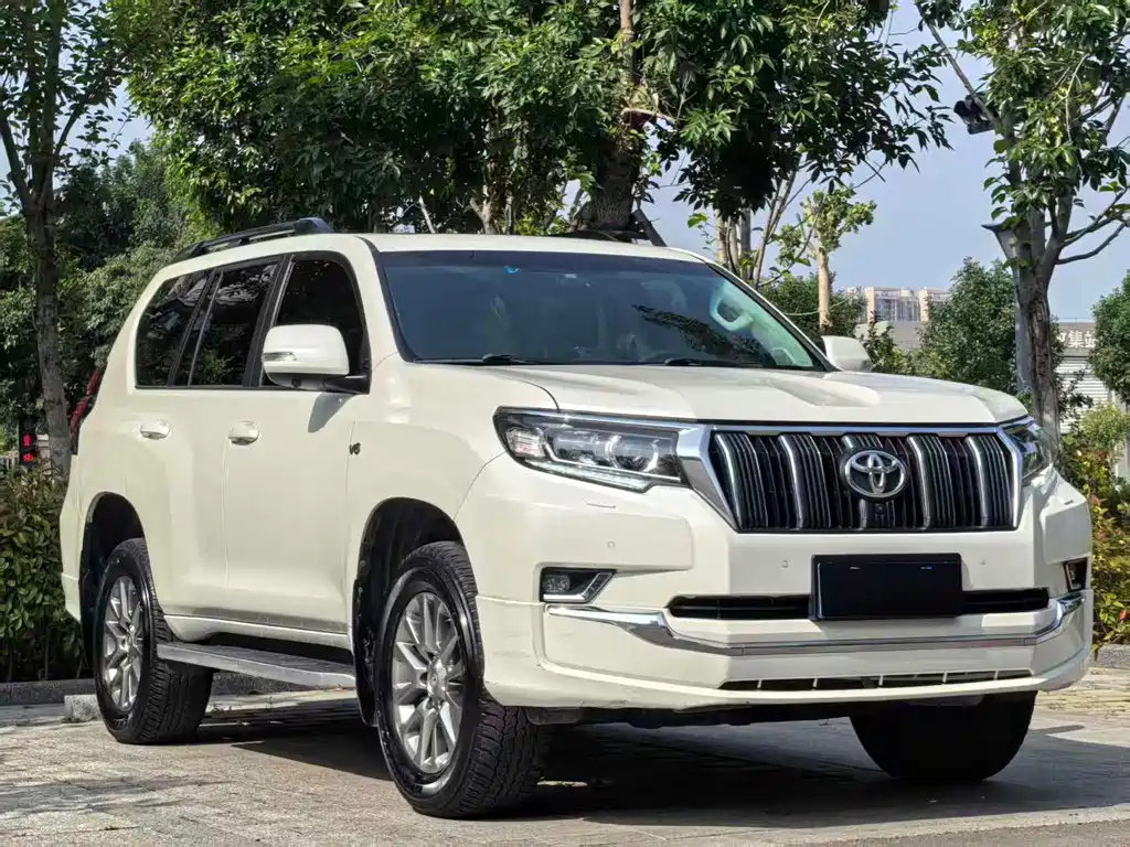 Toyota Prado 2019 — фото 2