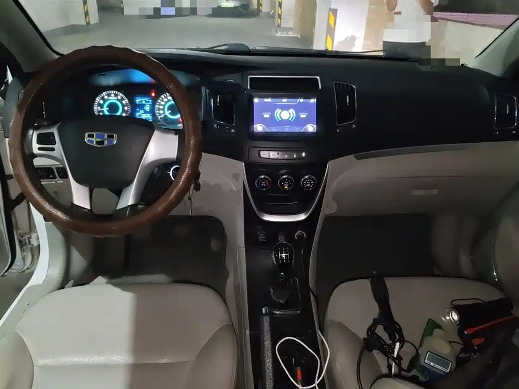 Geely Vision 2015 — фото 10