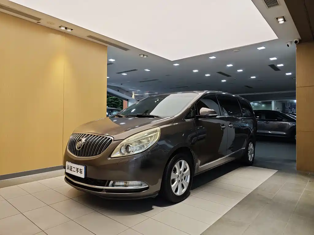 Buick GL8 2015