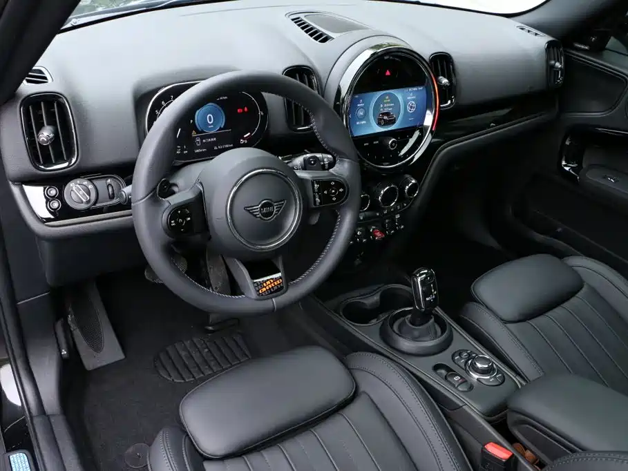 MINI Countryman 2024 — фото 16
