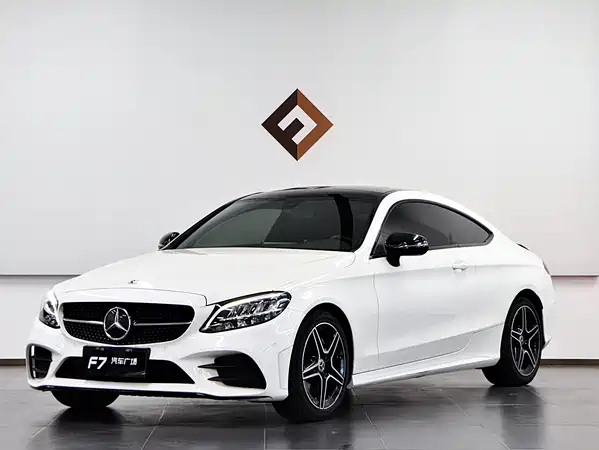 Mercedes-Benz C-Class 2022
