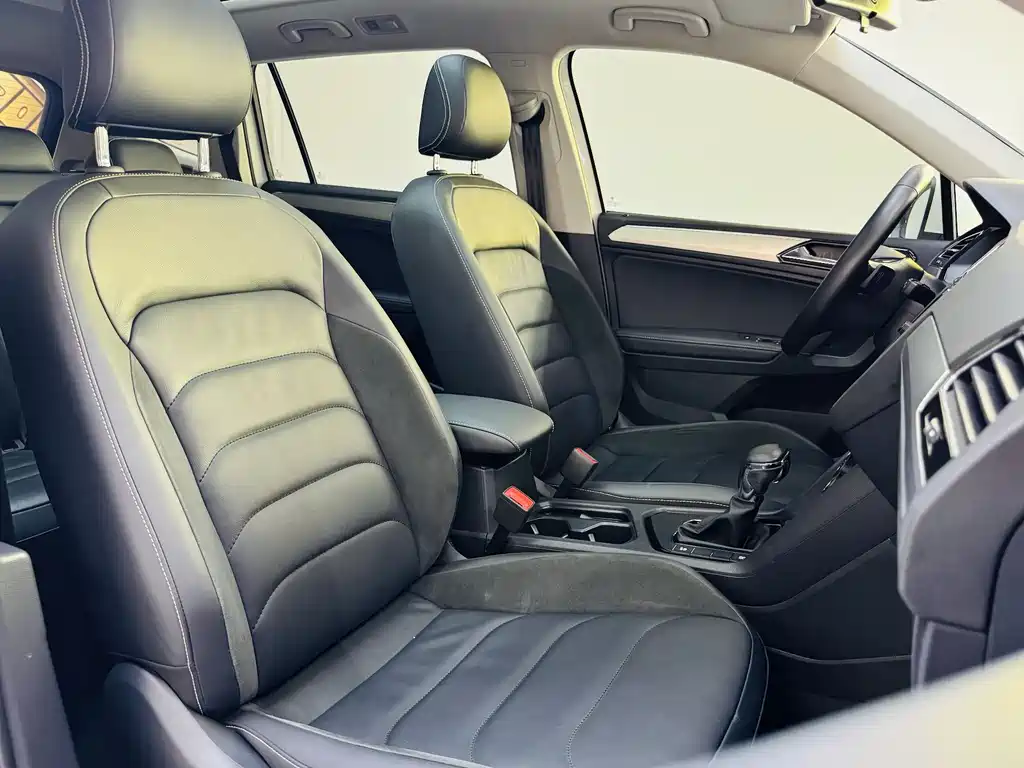 Volkswagen Tiguan L 2019 — фото 11