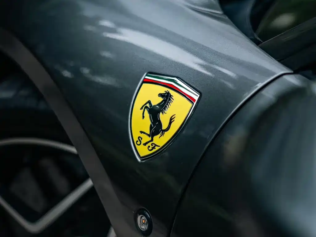 Ferrari F8 2021 — фото 6