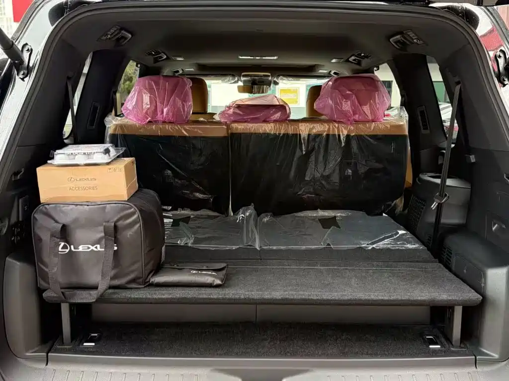 Lexus LX 2026
