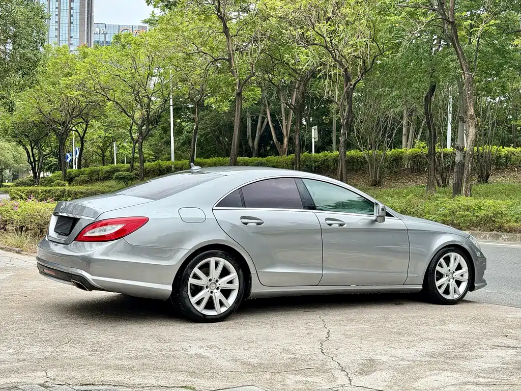 Mercedes-Benz CLS 2015 — фото 7