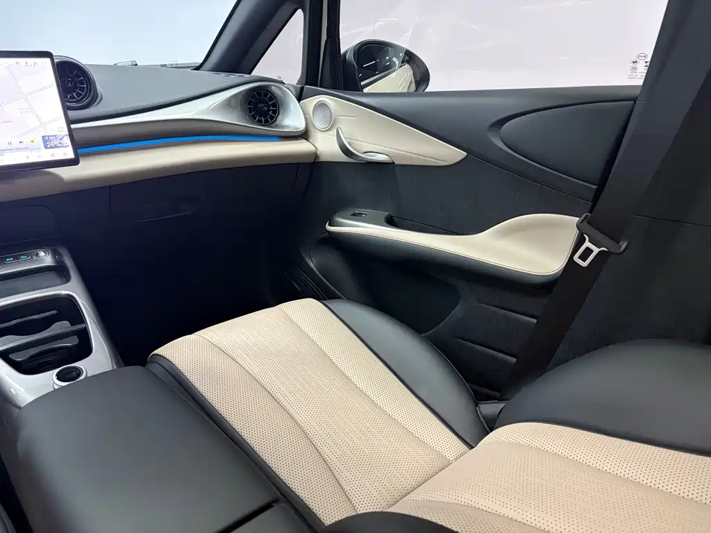 BYD Dolphin 2025 — фото 10