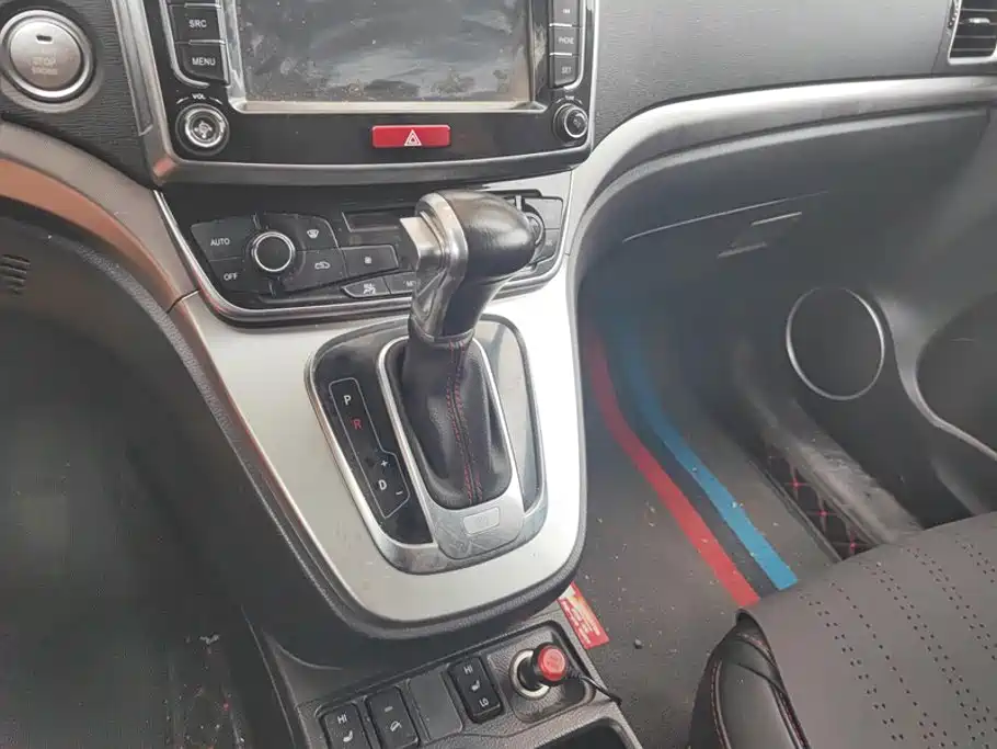 Haval H6 2017 — фото 16