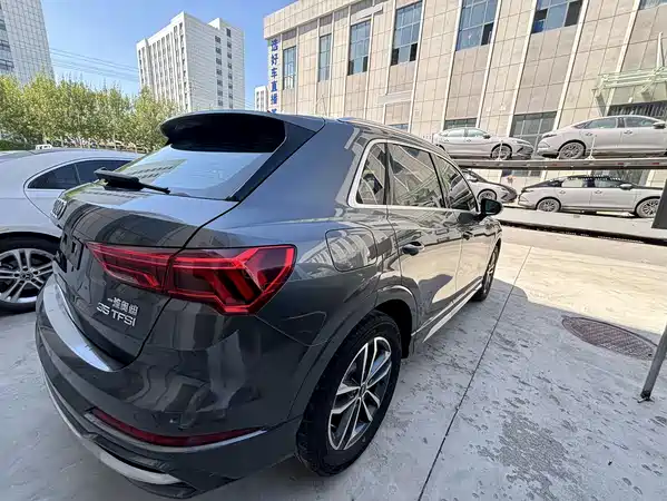 Audi Q3 2023
