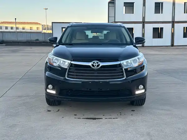 Toyota Highlander 2015