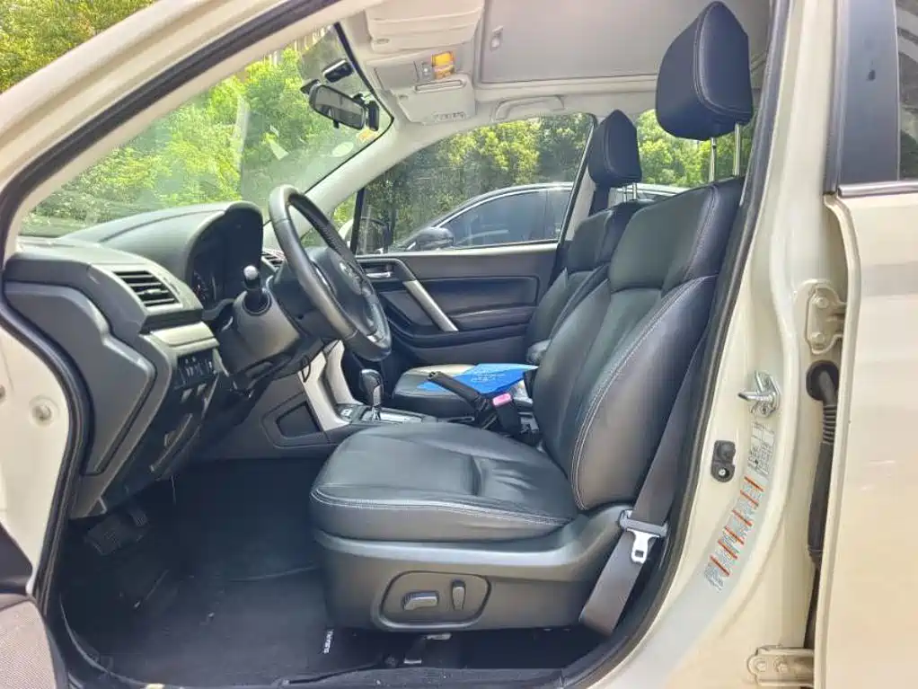 Subaru Forester 2015