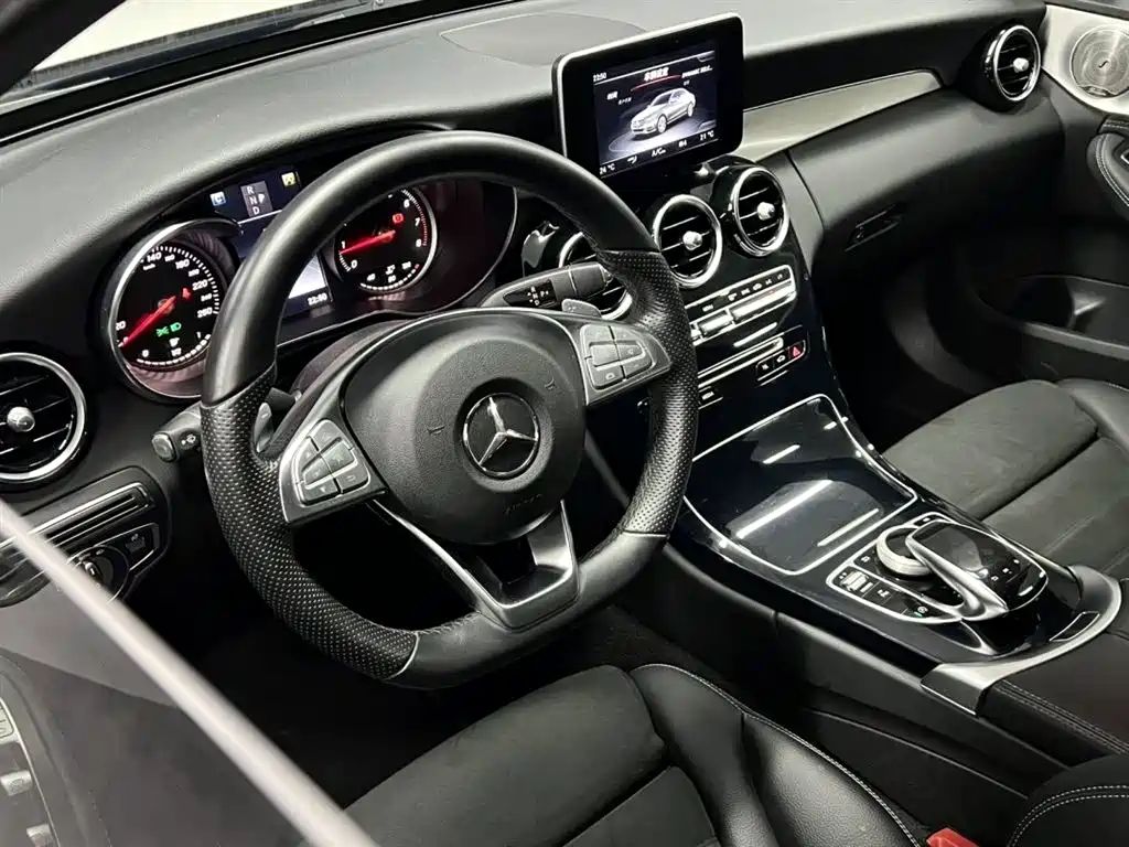 Mercedes-Benz C-Class 2017 — фото 11