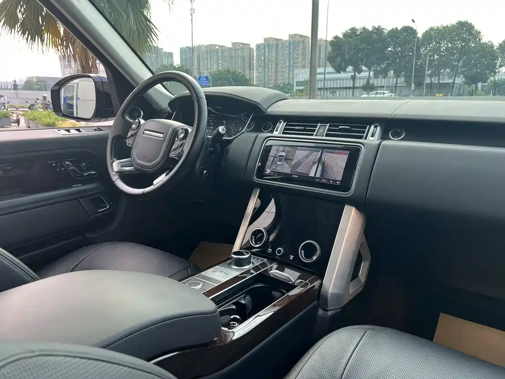 Land Rover Range Rover 2022 — фото 14