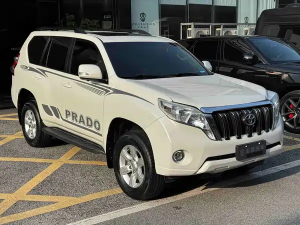 Toyota Prado 2016