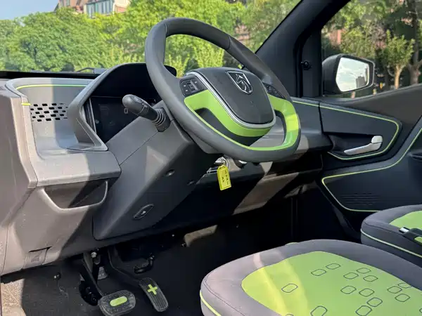 Baojun E100 2020