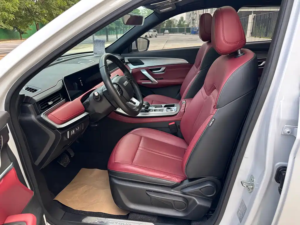 Jetour Jietu X70 PLUS 2025