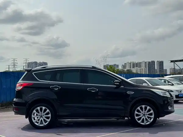 Ford Kuga 2013