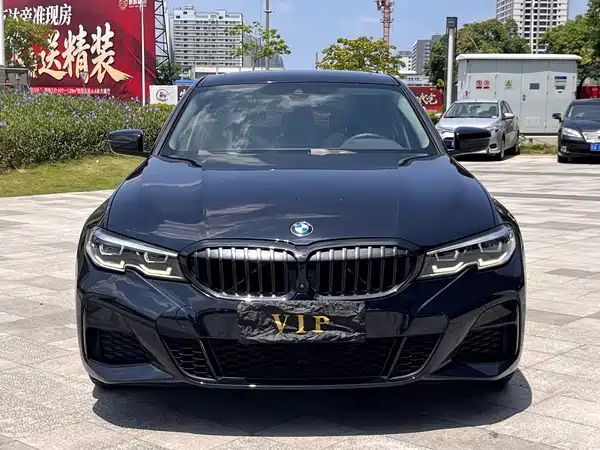 BMW 3 Series 2021
