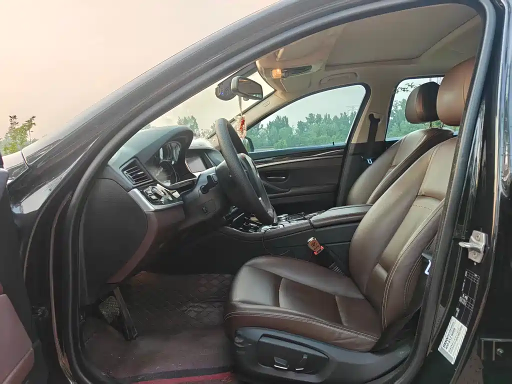 BMW 5 Series 2016
