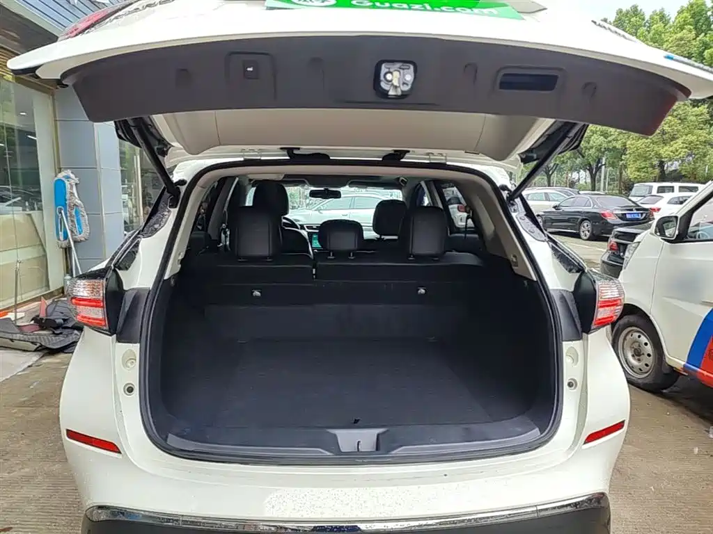 Nissan Murano 2020 — фото 19