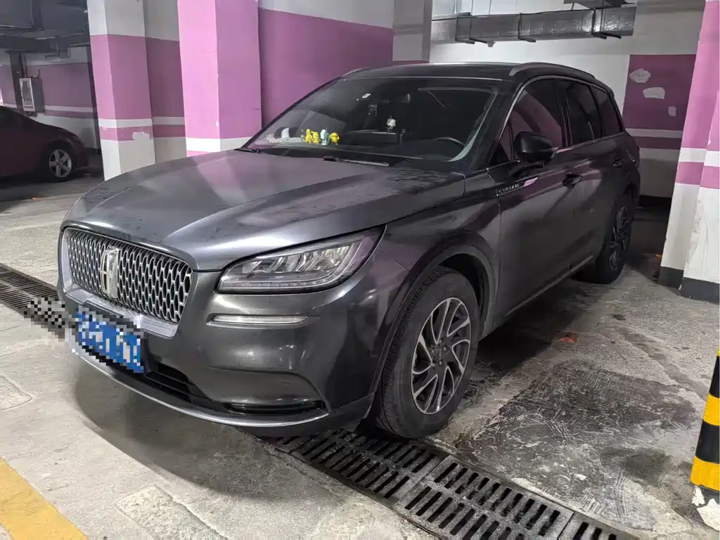 Lincoln Corsair 2021