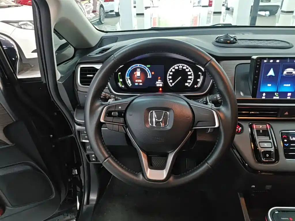 Honda Odyssey 2025 — фото 11