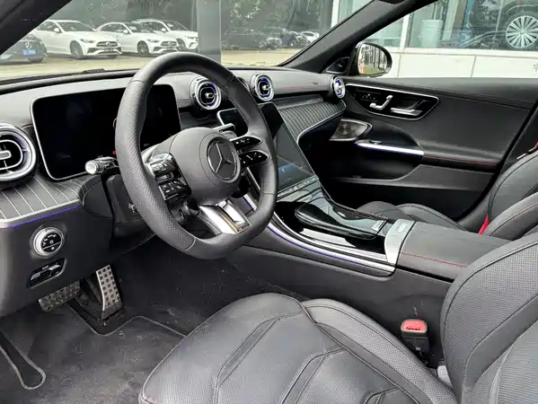 Mercedes-Benz C-Class AMG 2025