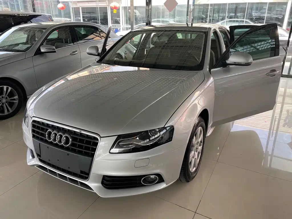 Audi A4L 2010