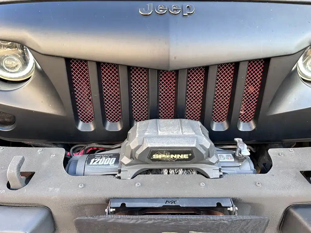 Jeep Wrangler 2008 — фото 14