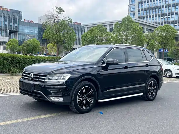 Volkswagen Tiguan L 2021