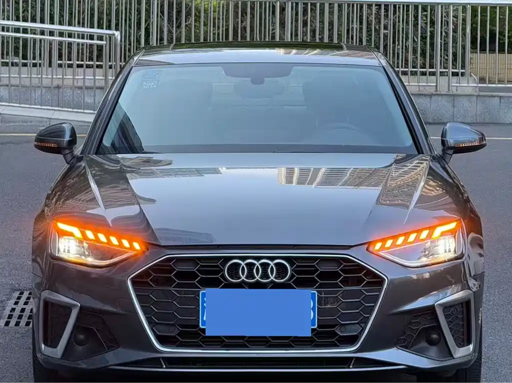 Audi A4L 2020 — фото 2
