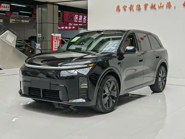 Li Auto L6 2026