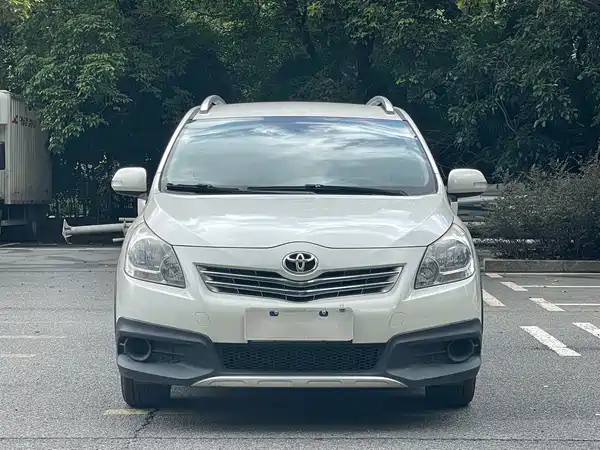 Toyota Yizhi 2016