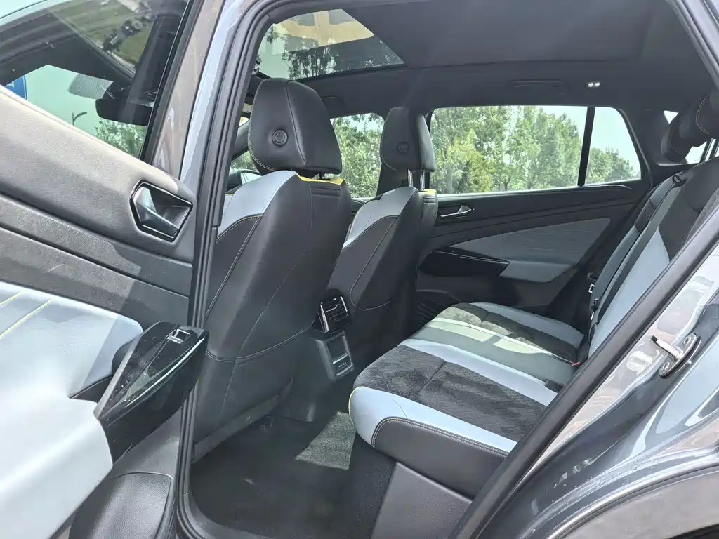 Volkswagen ID 4X 2021