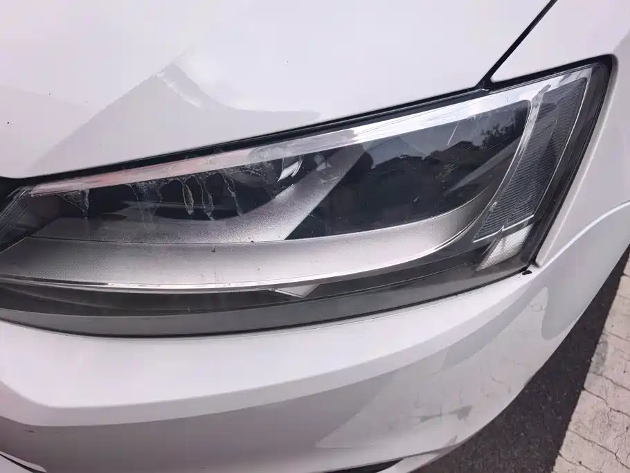 Volkswagen Sagitar 2017