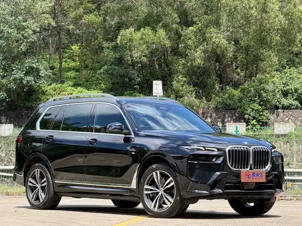 BMW X7 2024