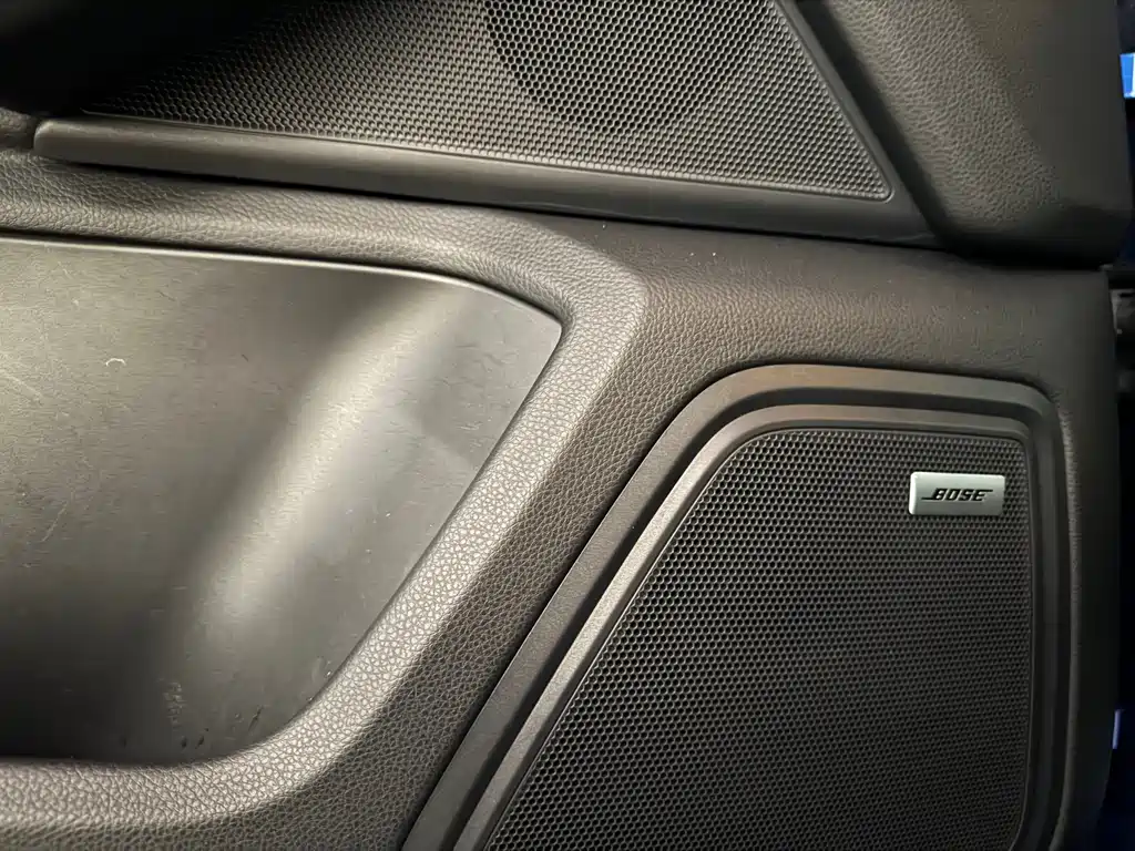Porsche Macan 2019 — фото 10