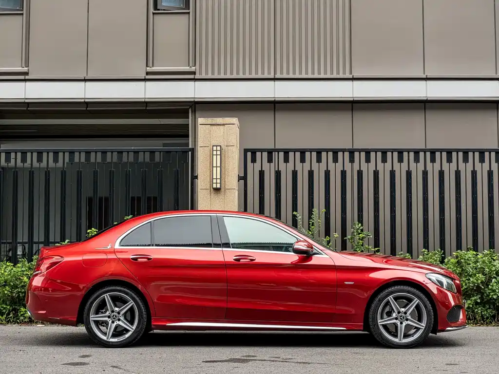 Mercedes-Benz C-Class 2018 — фото 3