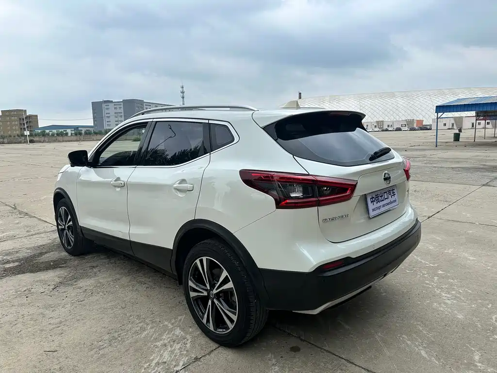 Nissan Qashqai 2023 — фото 18