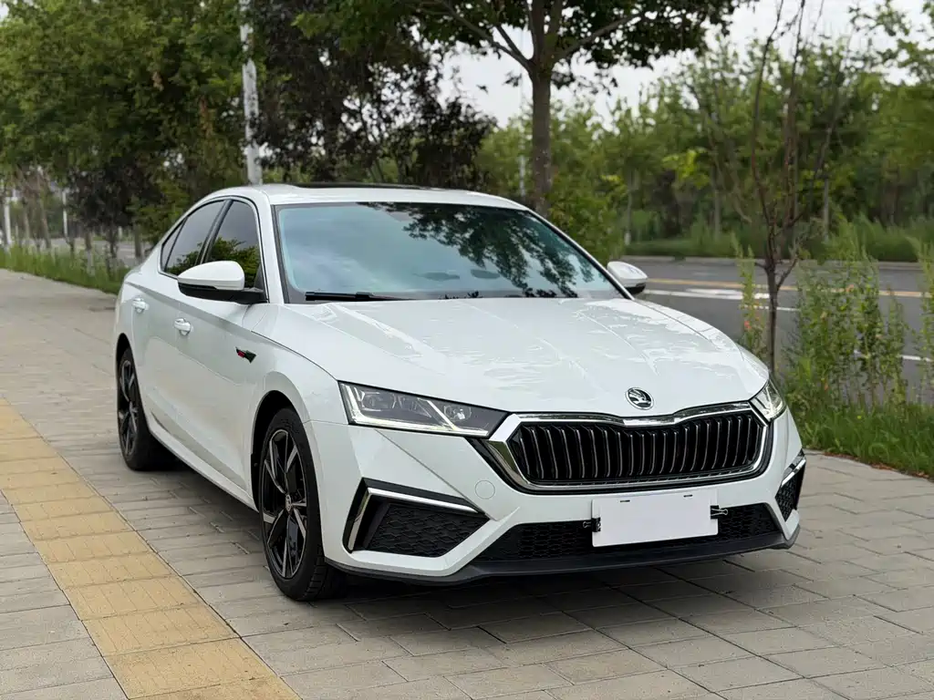 Skoda Octavia 2023