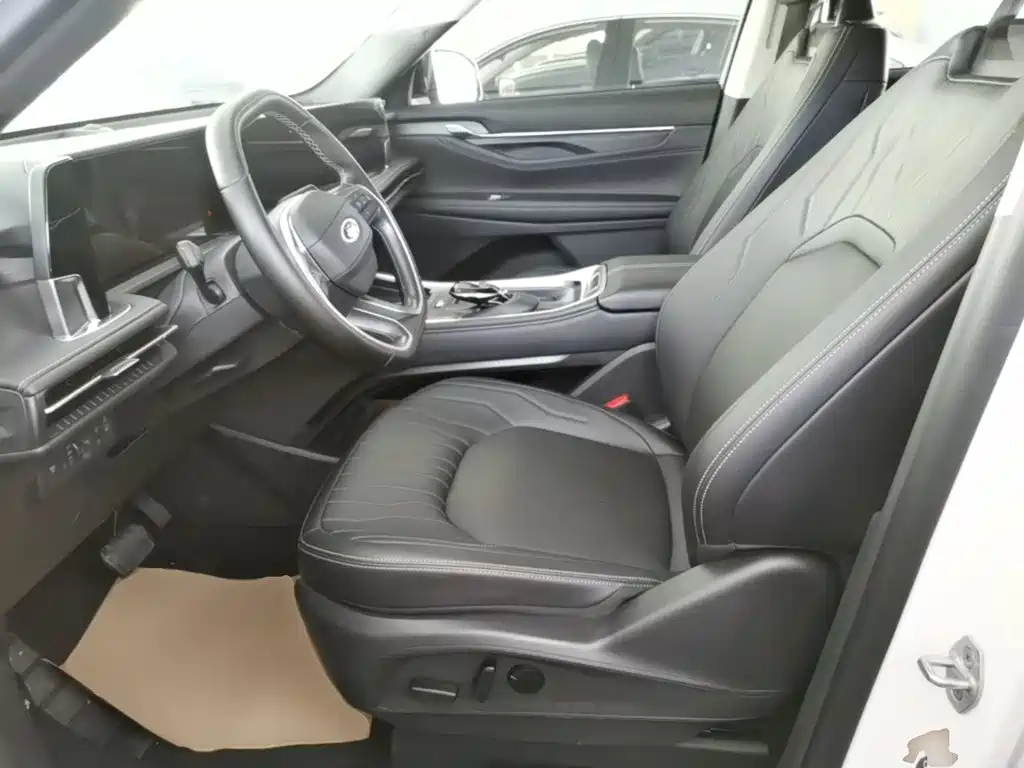 Ford Edge 2025 — фото 15