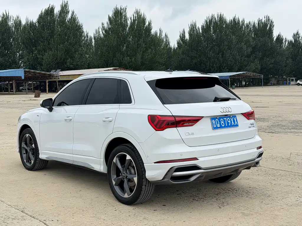 Audi Q3 2022