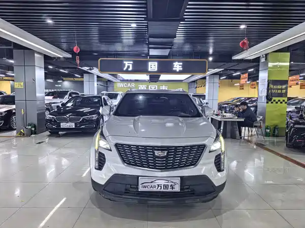 Cadillac XT4 2021