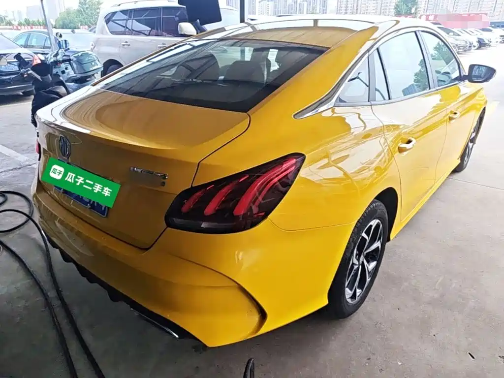 MG MG5 2021