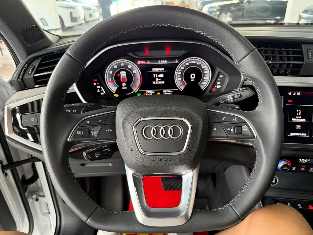 Audi Q3 2026 — фото 13