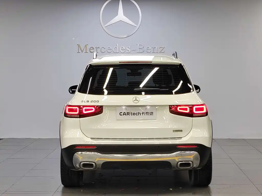 Mercedes-Benz GLB 2021